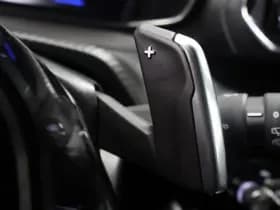 Peugeot 2008 1.2 Hybride 145 Allure | 360 Camera | Luxe thumbnail 20