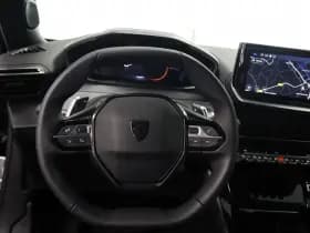 Peugeot 2008 1.2 Hybride 145 Allure | 360 Camera | Luxe thumbnail 10