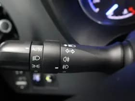 Toyota Yaris 1.5 Hybride Executive thumbnail 11