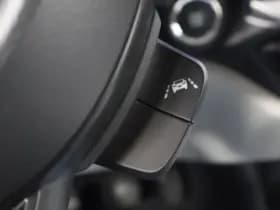 Suzuki Swift 1.2 Style Smart Hybride thumbnail 18