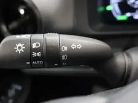 Toyota C-HR 1.8 Hybrid 140 Dynamic | Elektrische achterklep | Winter Pack thumbnail 15