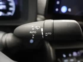 Toyota C-HR 1.8 Hybrid 140 Dynamic | Elektrische achterklep | Winter Pack thumbnail 16