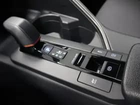 Toyota C-HR 1.8 Hybrid 140 Dynamic | Elektrische achterklep | Winter Pack thumbnail 21