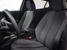 Peugeot 2008 1.2 Hybride 145 Allure | 360 Camera | Luxe thumbnail 6