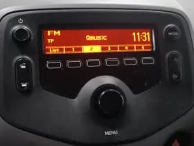 Peugeot 108 1.0 e-VTi Allure TOP thumbnail 19