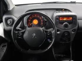 Peugeot 108 1.0 e-VTi Allure TOP thumbnail 22