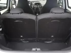 Peugeot 108 1.0 e-VTi Allure TOP thumbnail 23