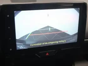 Mazda 2 Hybrid 1.5 Centre-line | LMV | Apple Car Play thumbnail 9