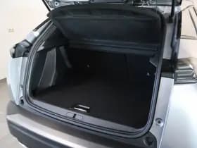 Peugeot 2008 1.2 Hybride 145 Allure | 360 Camera | Luxe thumbnail 36