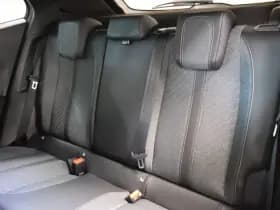 Peugeot 2008 1.2 Hybride 145 Allure | 360 Camera | Luxe thumbnail 10