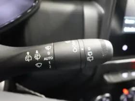 Renault Clio 1.0 TCe 90 Equilibre | App | Navi thumbnail 21