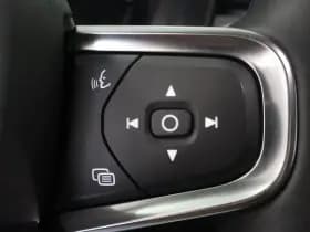 Volvo XC40 1.5 T5 Plus Dark thumbnail 11