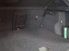 Volvo XC40 1.5 T5 Plus Dark thumbnail 25