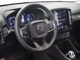 Volvo XC40 1.5 T5 Plus Dark thumbnail 7