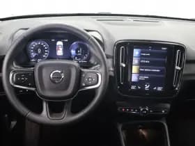Volvo XC40 1.5 T5 Plus Dark thumbnail 9