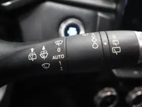 Renault Captur 1.6 ET PH 160 Intens thumbnail 14