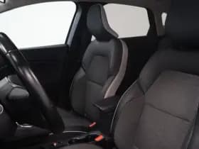 Renault Captur 1.6 ET PH 160 Intens thumbnail 6