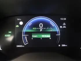 Toyota Yaris Cross 1.5 Hybr 130 Dynamic | Comfort Pack | Winter Pack thumbnail 17