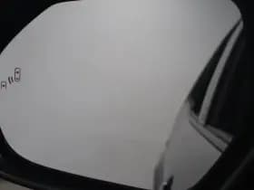 Toyota Yaris Cross 1.5 Hybr 130 Dynamic | Comfort Pack | Winter Pack thumbnail 23