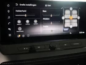 Nissan QASHQAI 1.3 MHEV X Tekna + | Pano | HUD | Leder thumbnail 27