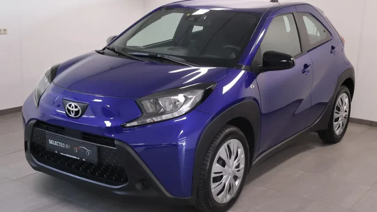 Toyota Aygo X 1.0 VVT-i S-CVT Play | Automaat! — foto 1