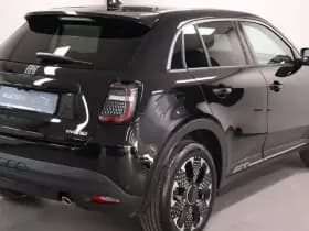 Fiat 600 1.2 Hybrid La Prima | Automaat | Luxe thumbnail 3