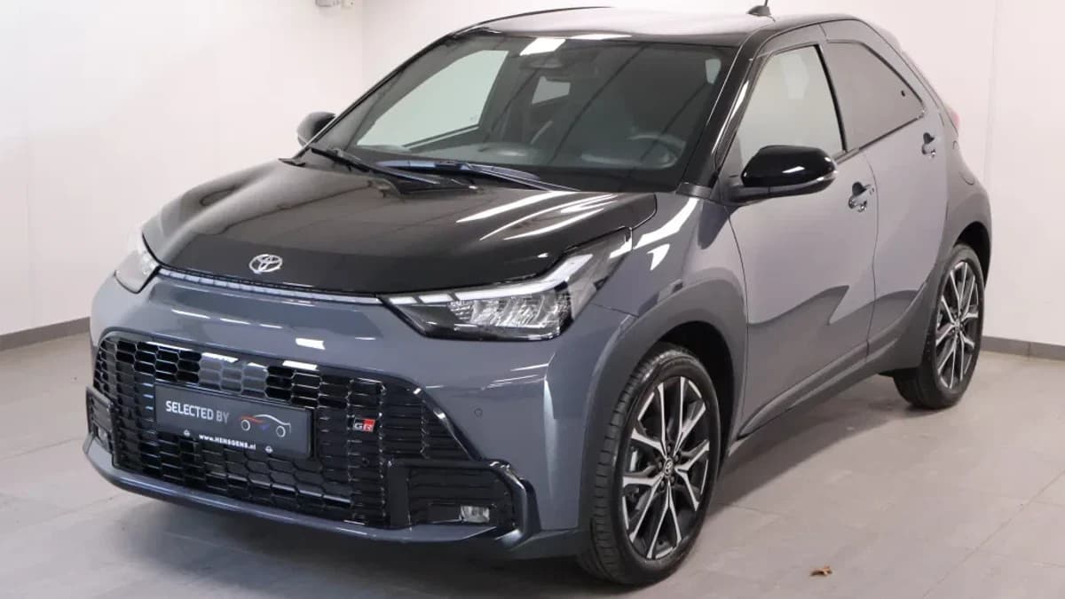 Toyota Aygo X Hybrid 115 GR Sport | MY26 | €1.250 Voordeel — foto 1