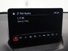 Mazda 2 thumbnail 16