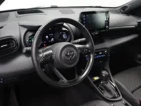 Toyota Yaris thumbnail 5