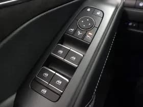 Nissan Qashqai thumbnail 10