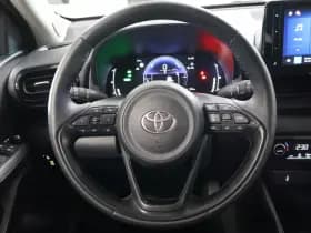 Toyota Yaris thumbnail 15