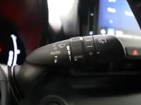 Toyota Yaris thumbnail 19