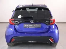 Toyota Yaris thumbnail 4