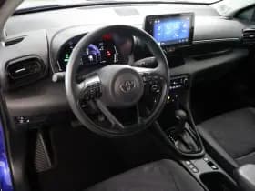 Toyota Yaris thumbnail 6