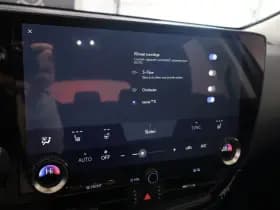 Lexus NX thumbnail 23