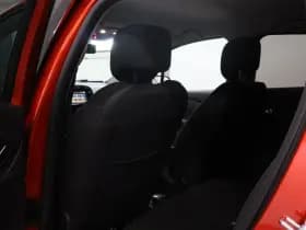 Renault Clio thumbnail 23