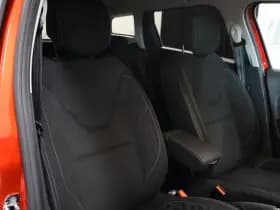 Renault Clio thumbnail 27