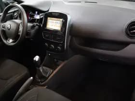 Renault Clio thumbnail 28