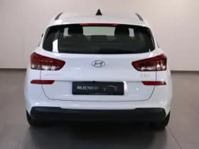 Hyundai i30 thumbnail 4