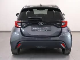 Toyota Yaris thumbnail 4