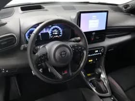 Toyota Yaris 1.5 Hybrid 130 GR Sport Plus Pack thumbnail 6