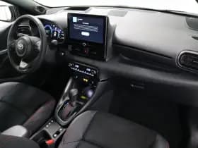 Toyota Yaris 1.5 Hybrid 130 GR Sport Plus Pack thumbnail 8