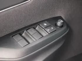 Toyota Yaris Cross 1.5 Hybride 115 Dynamic | Winterpack | Te Bestellen thumbnail 9