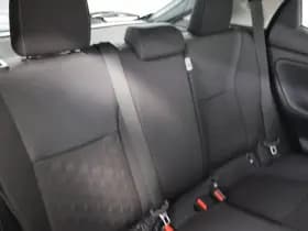 Toyota Yaris 1.5 Hybride 115 Dynamic + Comfortpack | €3.000 voordeel! thumbnail 14