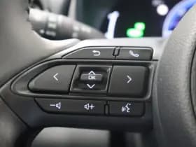 Toyota Yaris 1.5 Hybride 115 Dynamic + Comfortpack | €3.000 voordeel! thumbnail 18