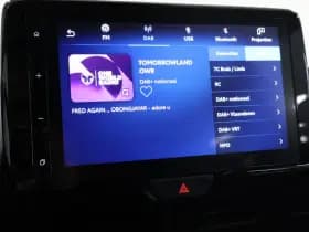 Toyota Yaris 1.5 Hybride 115 Dynamic + Comfortpack | €3.000 voordeel! thumbnail 23