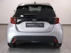 Toyota Yaris 1.5 Hybride 115 Dynamic + Comfortpack | €3.000 voordeel! thumbnail 4