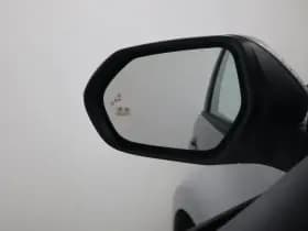 Toyota Yaris 1.5 Hybride 115 Dynamic + Comfortpack | €3.000 voordeel! thumbnail 32