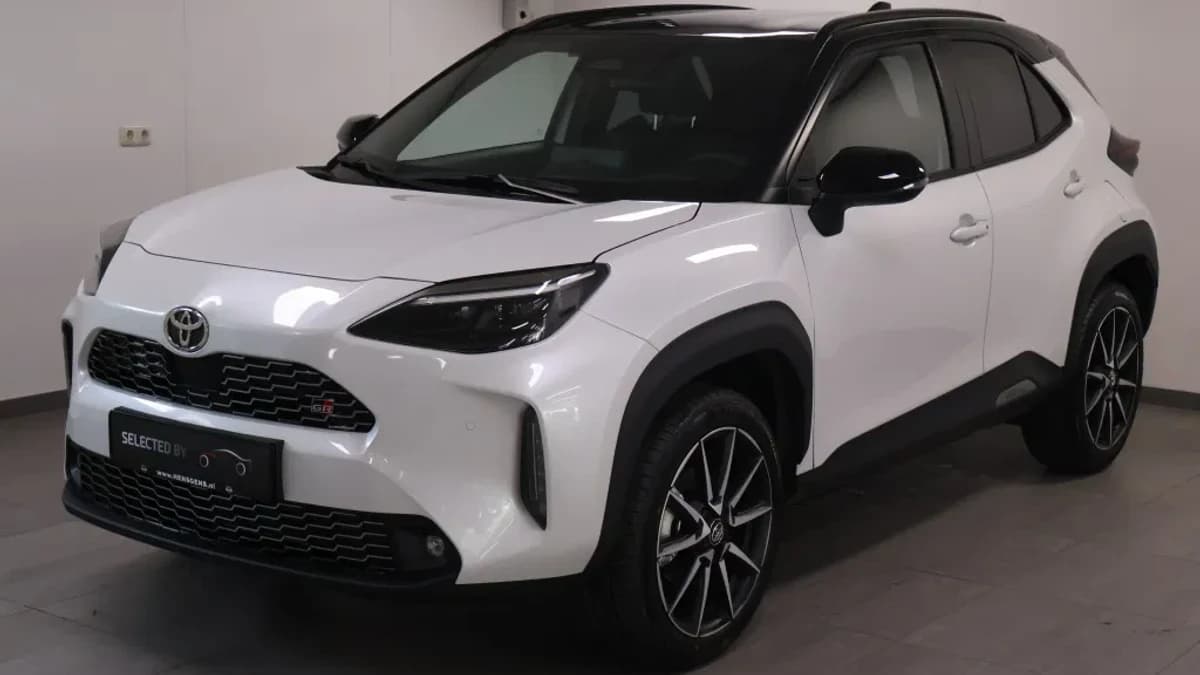 Toyota Yaris Cross 1.5 Hybride 130 GR Sport | Two-Tone — foto 1