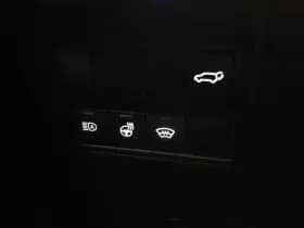 Toyota Yaris Cross 1.5 Hybride 130 GR Sport | Two-Tone thumbnail 14